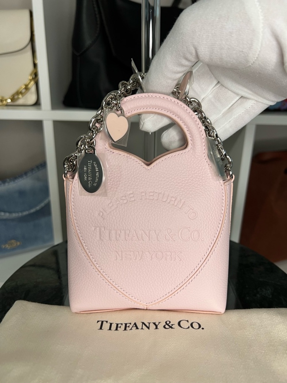 Tiffany & Co. Light Pink Mini Tote with Heart Charm Chain - Picture 4 of 11